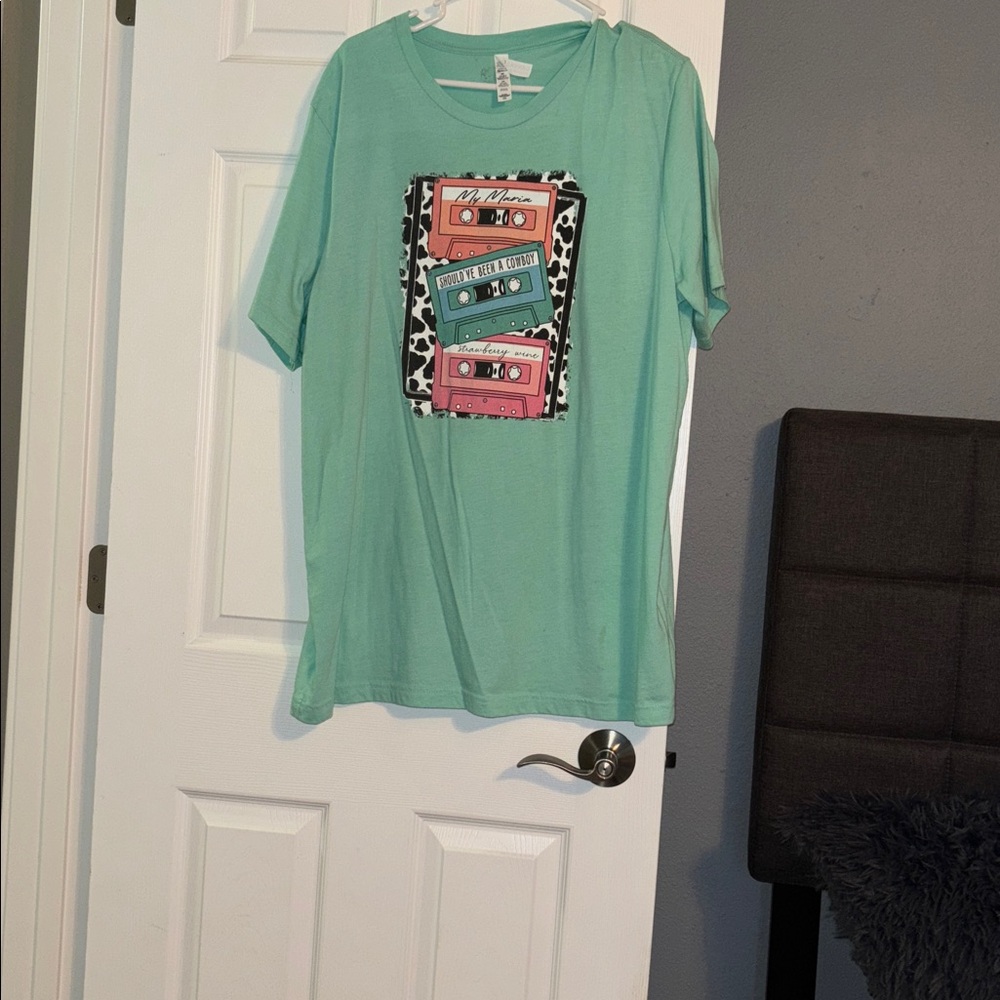 Bella Canvas 90s Country Graphic Tee in Mint Green - 2xl